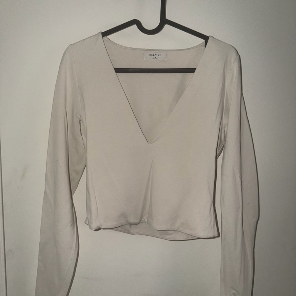 Babaton Cream Deep V-Neck Long Sleeve Top